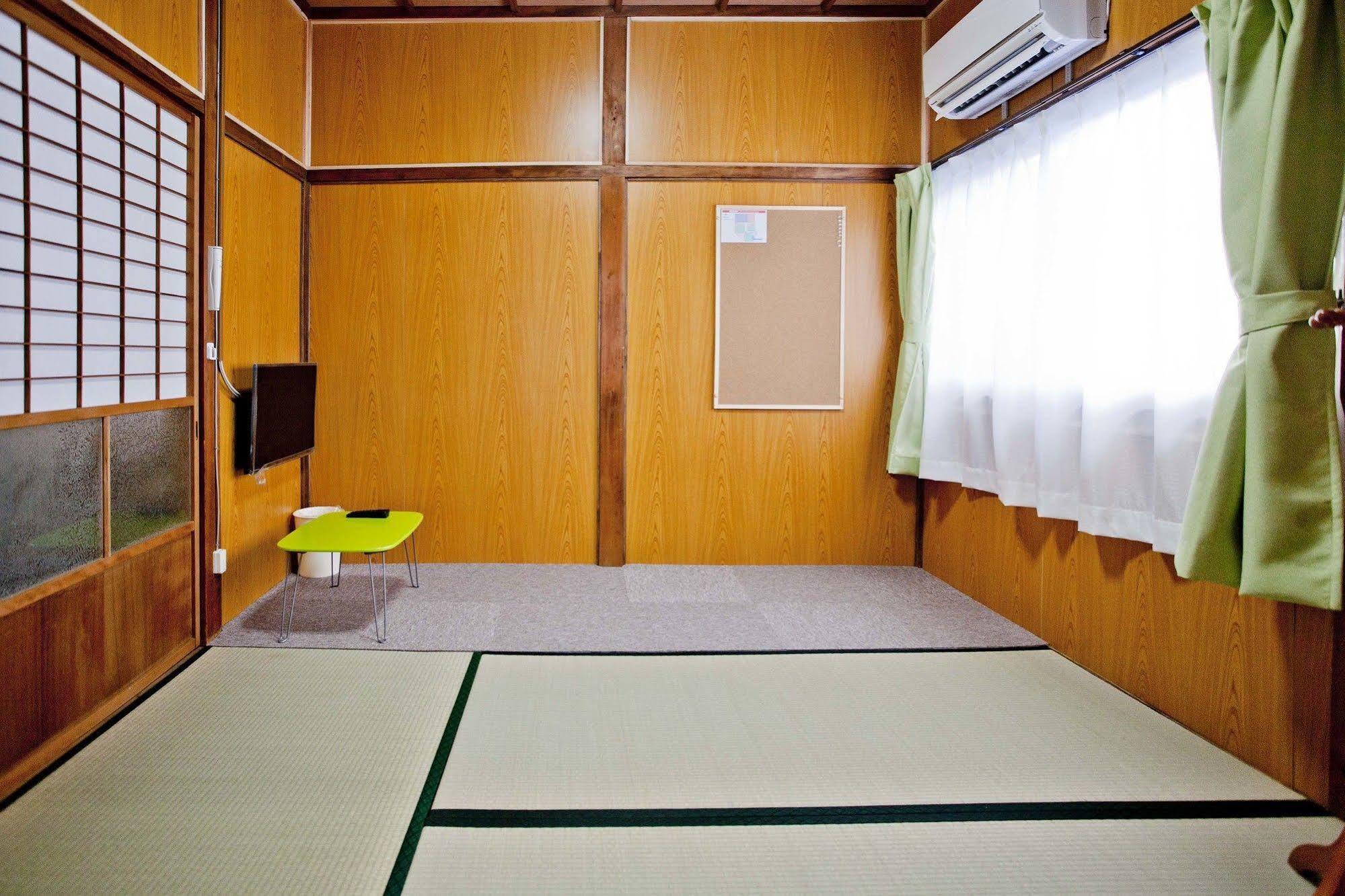 Dormitory Sandanya Guesthouse Shirahama Extérieur photo